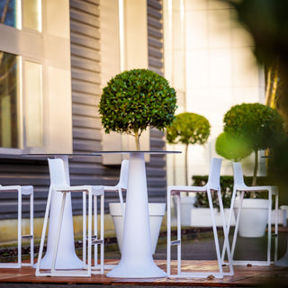 Vase Party standing table