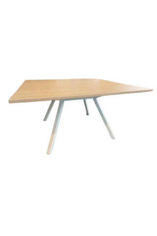 Vpax tafel - Showroommodel